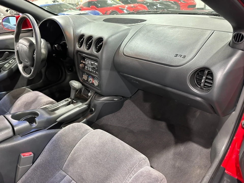 1998 Pontiac Firebird 4th Gen - Image 10 of 11
