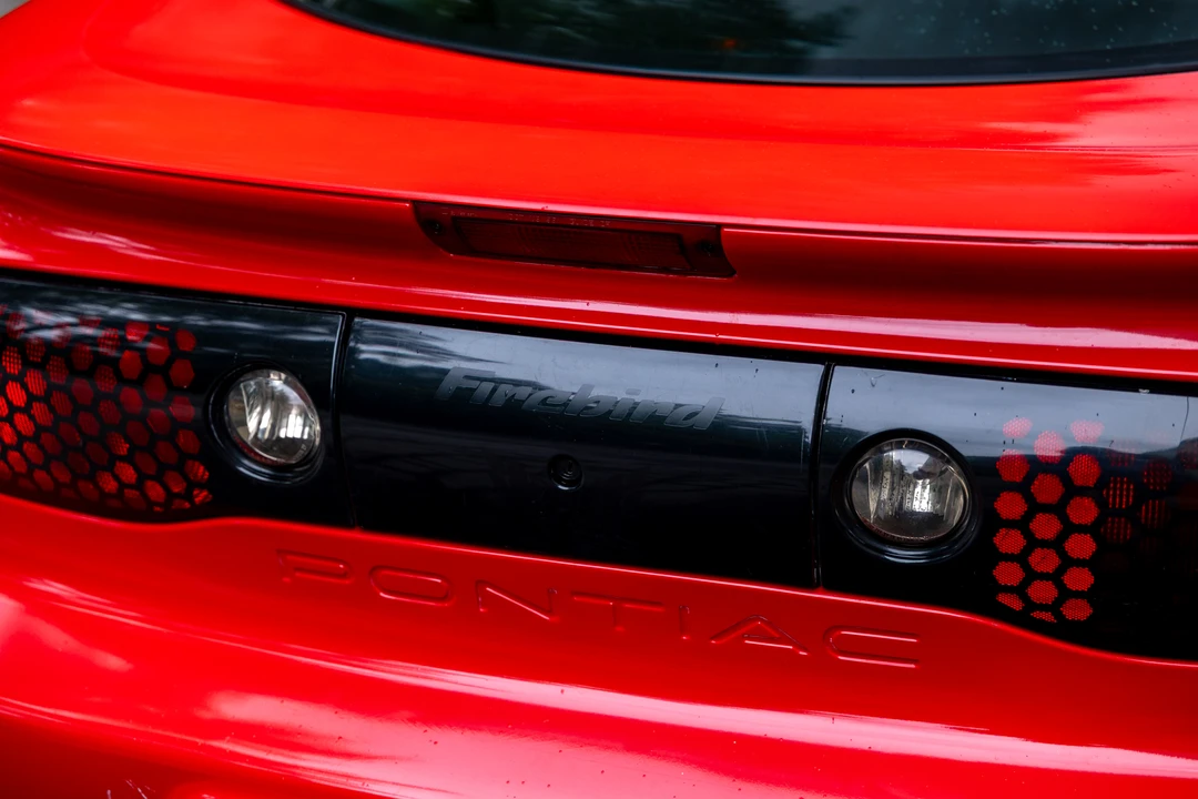 1998 Pontiac Firebird Formula 4th Gen - Image 29 of 31