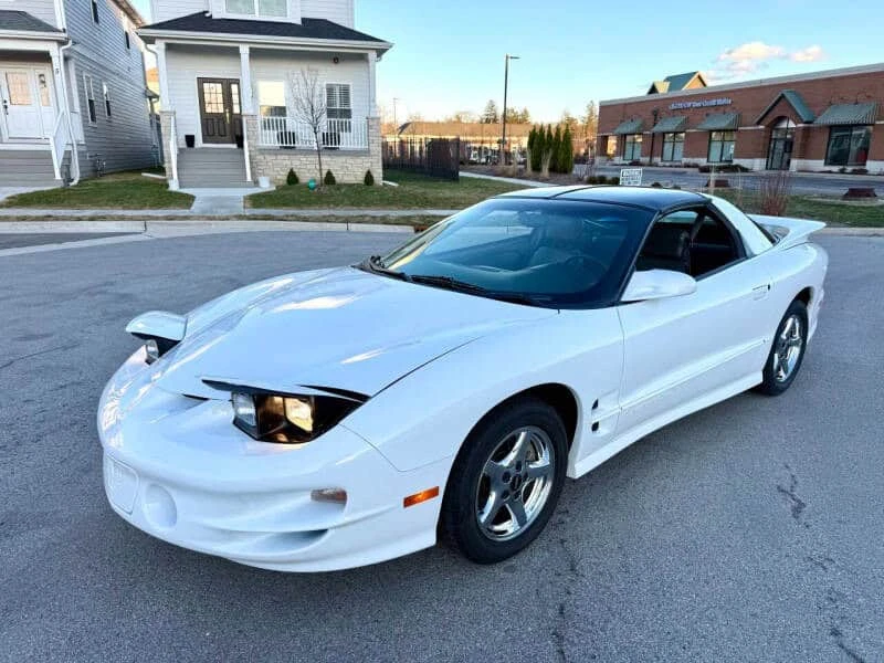 1998 Pontiac Firebird Formula 4th Gen - Image 5 of 31
