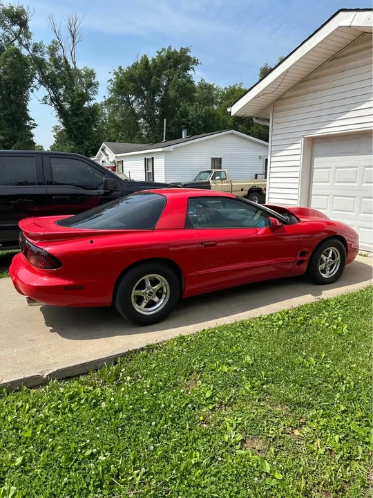 1998 Pontiac Firebird Formula 4th Gen - Image 2 of 7