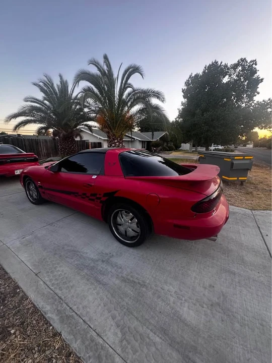 1998 Pontiac Firebird Formula 4th Gen - Image 2 of 8