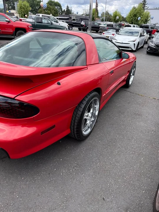 1998 Pontiac Firebird Formula 4th Gen - Image 7 of 10