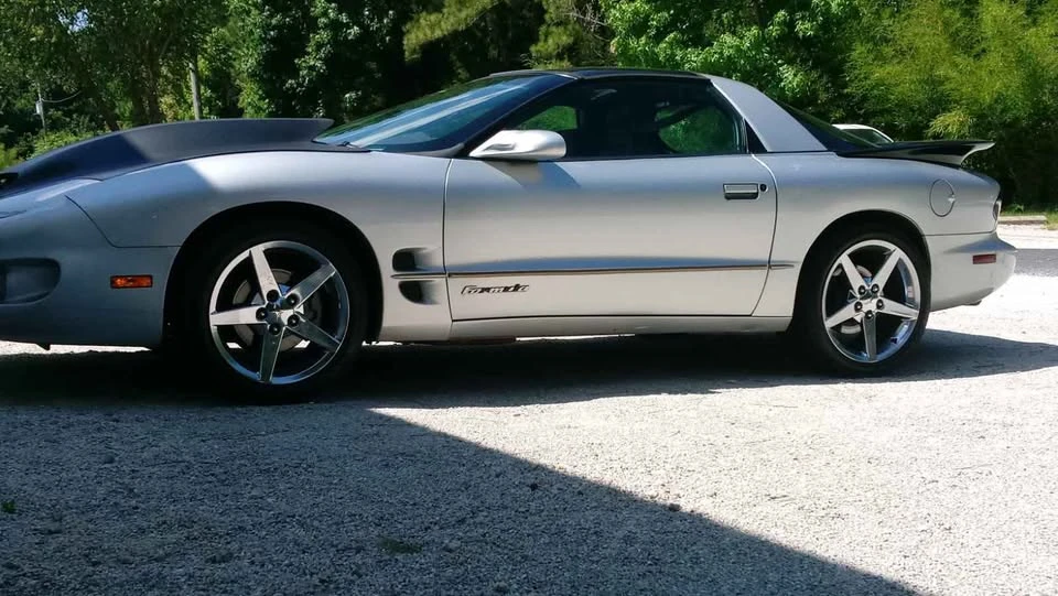 1998 Pontiac Firebird Formula 4th Gen - Image 5 of 10