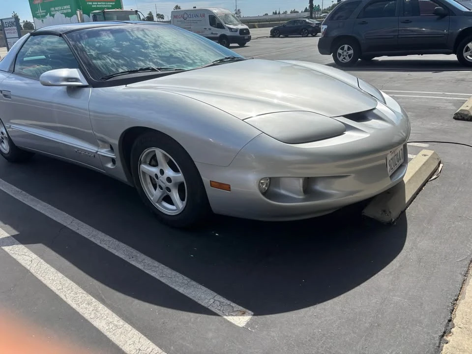 1998 Pontiac Firebird Formula 4th Gen - Image 2 of 9