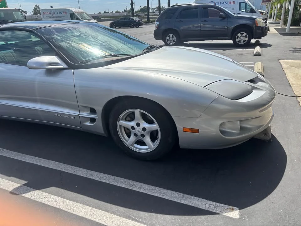 1998 Pontiac Firebird Formula 4th Gen - Image 5 of 9