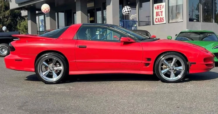 1998 Pontiac Firebird Formula 4th Gen - Image 5 of 12