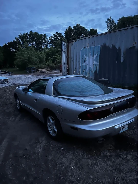 1998 Pontiac Firebird Formula 4th Gen - Image 7 of 11