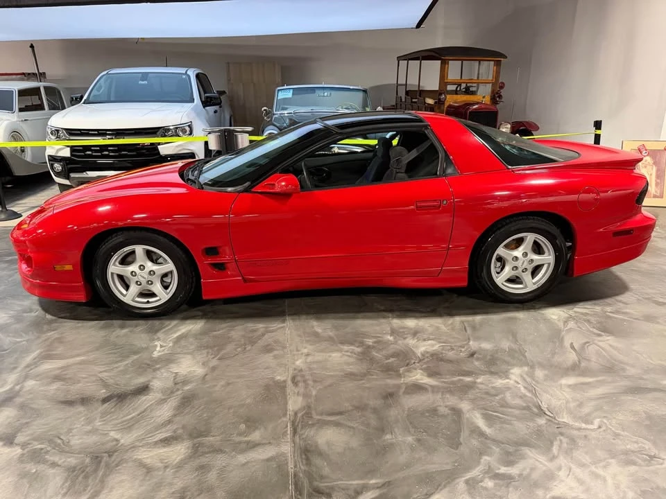 1998 Pontiac Firebird 4th Gen - Image 4 of 18