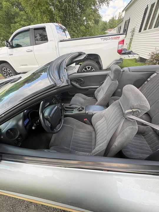 1998 Pontiac Firebird 4th Gen - Image 10 of 13