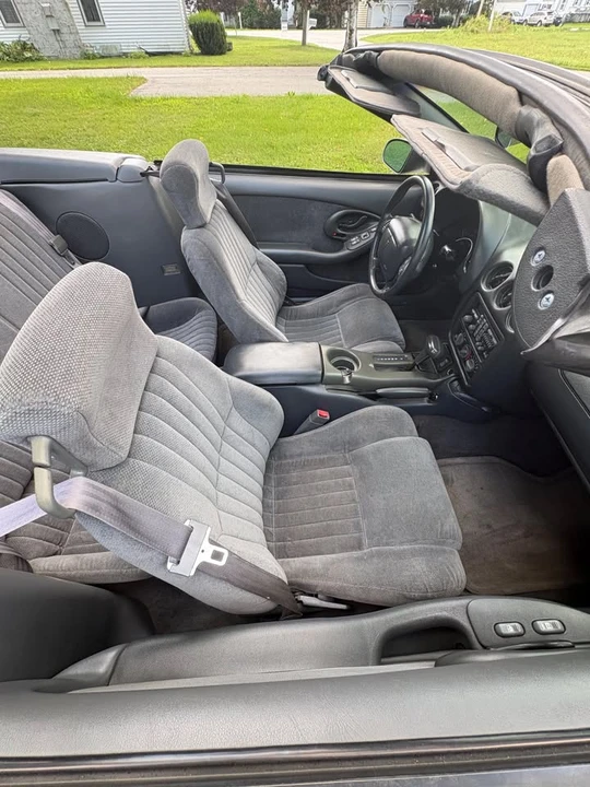 1998 Pontiac Firebird 4th Gen - Image 11 of 13