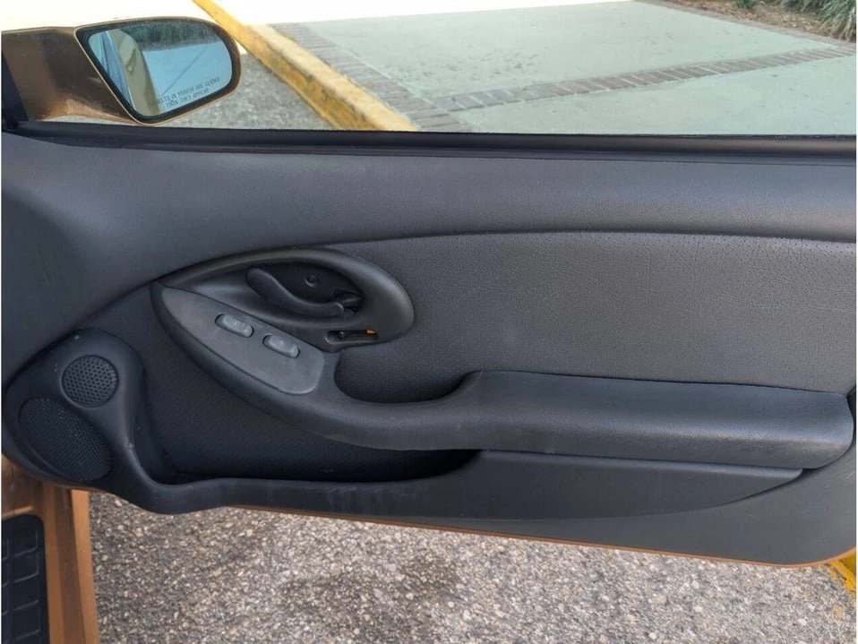 1998 Pontiac Firebird 4th Gen - Image 11 of 20