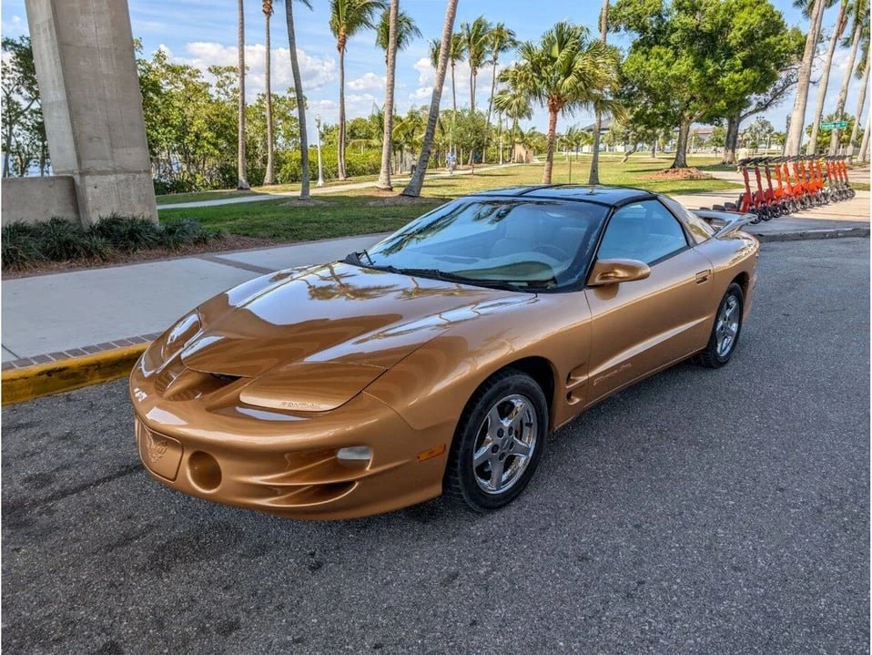 1998 Pontiac Firebird 4th Gen - Image 2 of 20