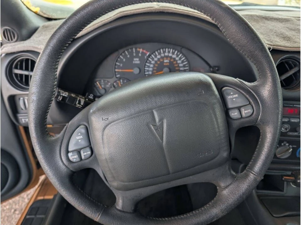 1998 Pontiac Firebird 4th Gen - Image 16 of 20