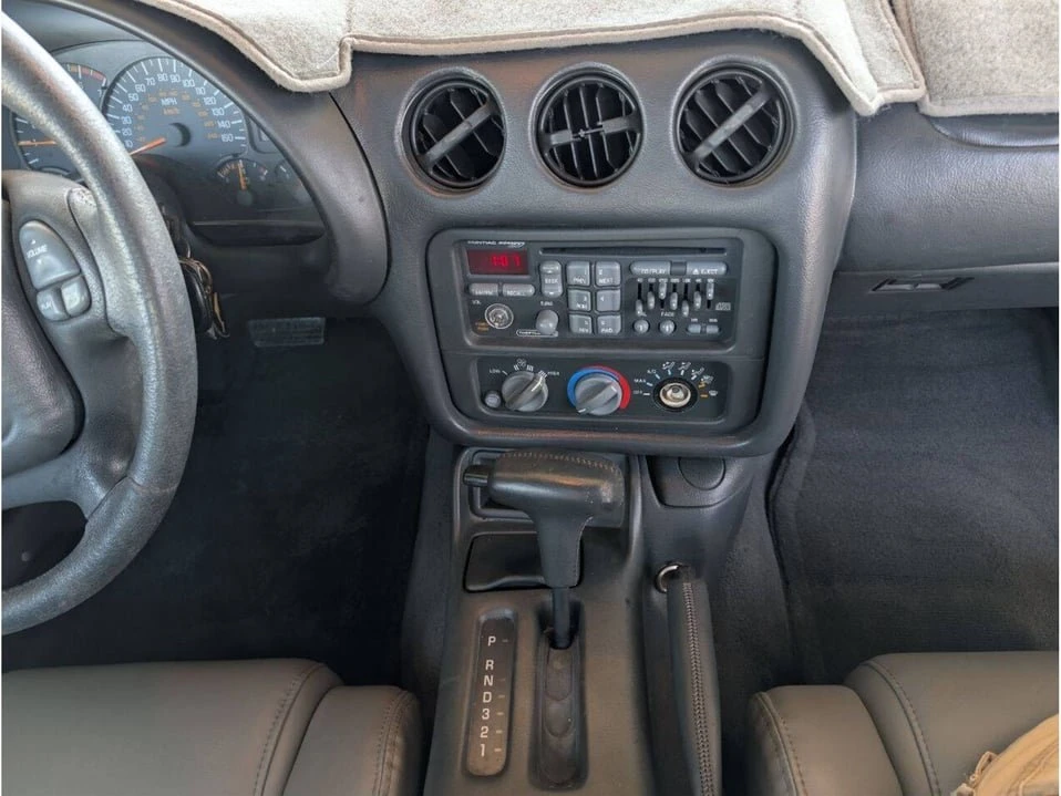 1998 Pontiac Firebird 4th Gen - Image 17 of 20