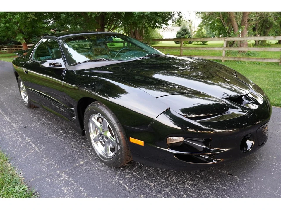 1998 Pontiac Firebird Trans Am 4th Gen - Image 2 of 16