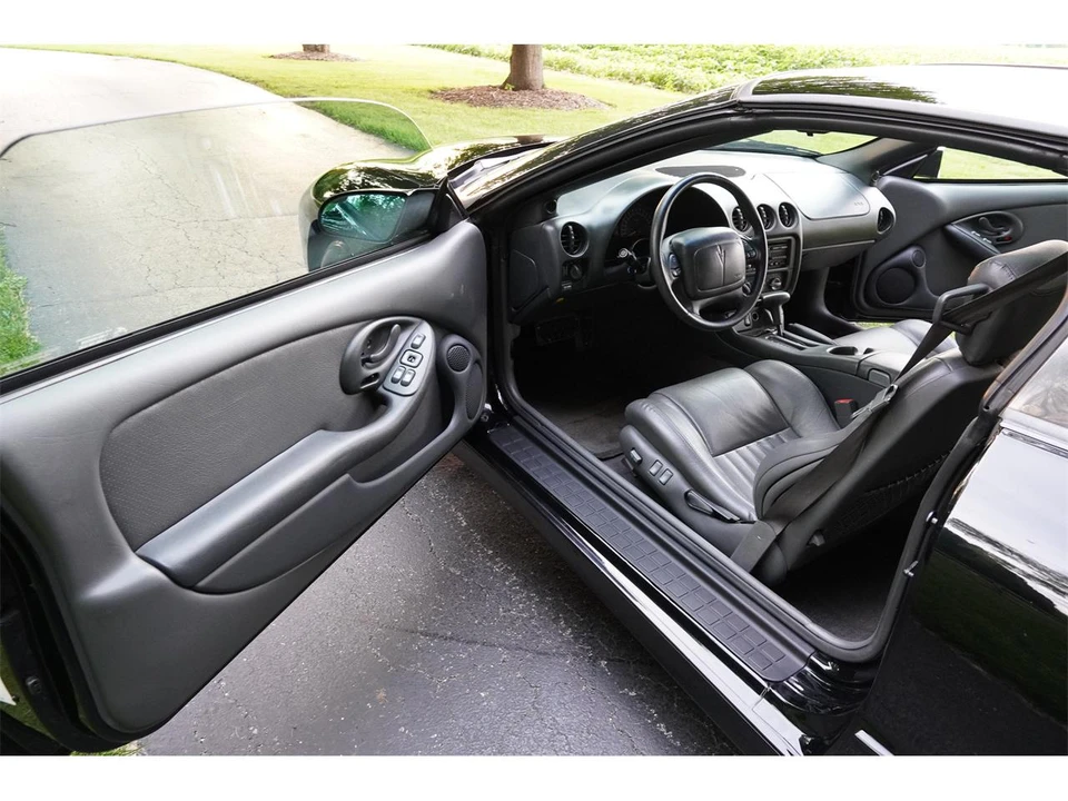 1998 Pontiac Firebird Trans Am 4th Gen - Image 7 of 16