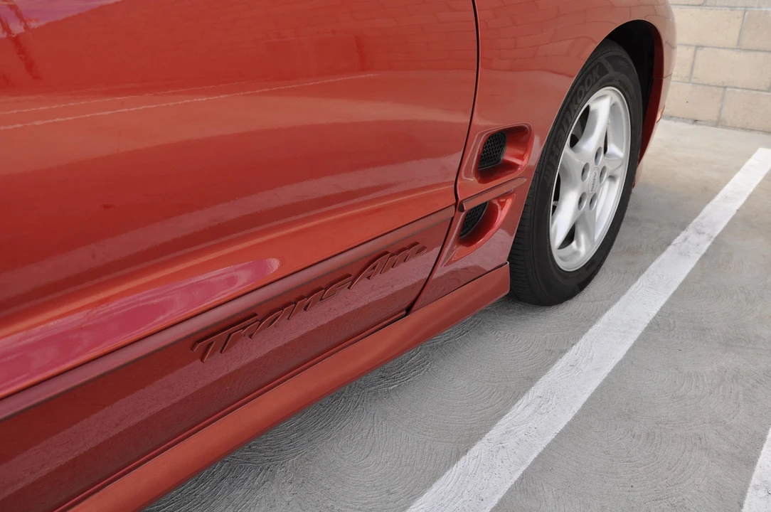 1998 Pontiac Firebird Trans Am 4th Gen - Image 18 of 31