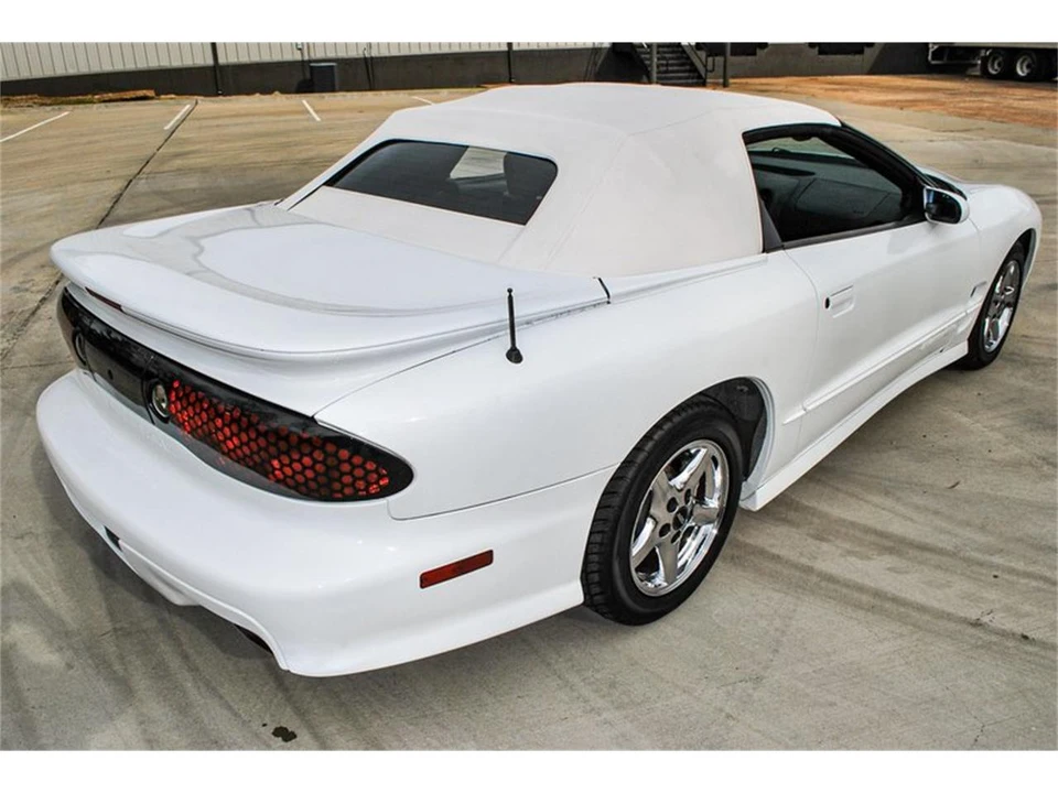 1998 Pontiac Firebird Trans Am 4th Gen - Image 15 of 31