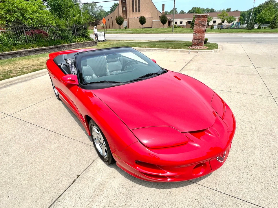 1998 Pontiac Firebird Trans Am 4th Gen - Image 2 of 31