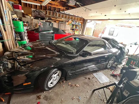 1998 Pontiac Firebird Trans Am Hatchback 2D