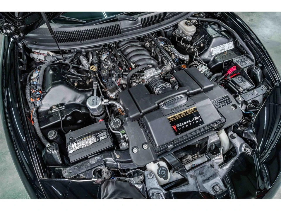 1998 Pontiac Firebird Trans Am 4th Gen - Image 9 of 24