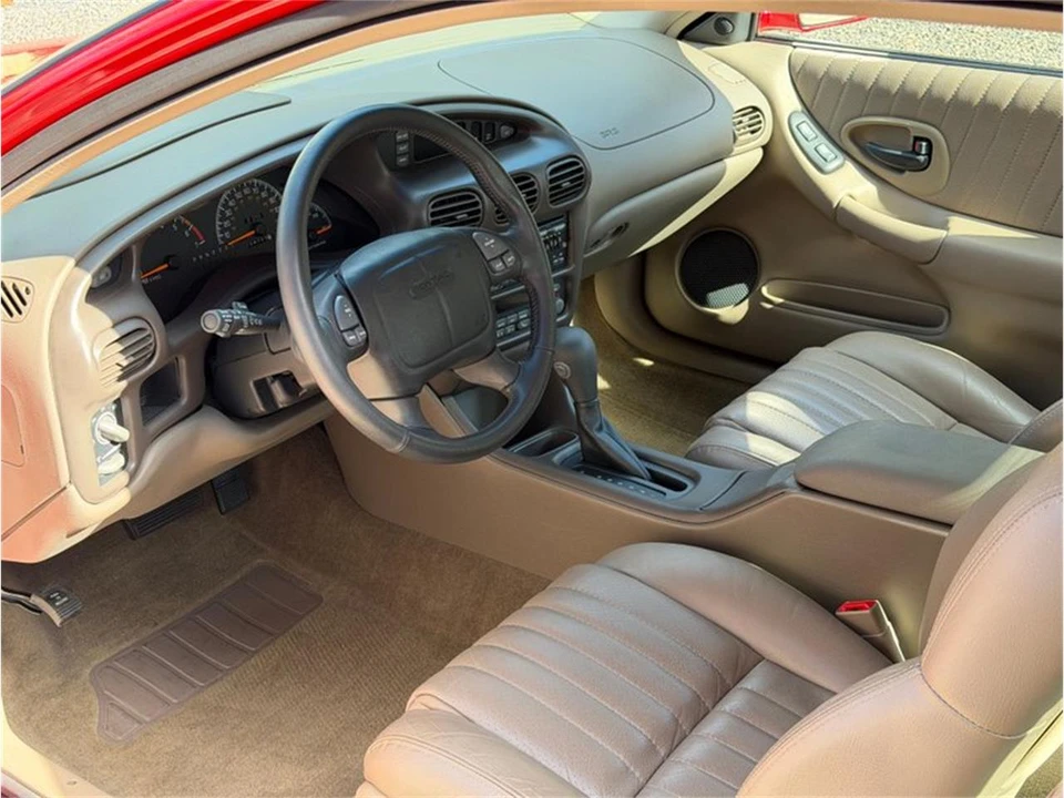 1998 Pontiac Grand Prix 3rd+ Gen - Image 4 of 31