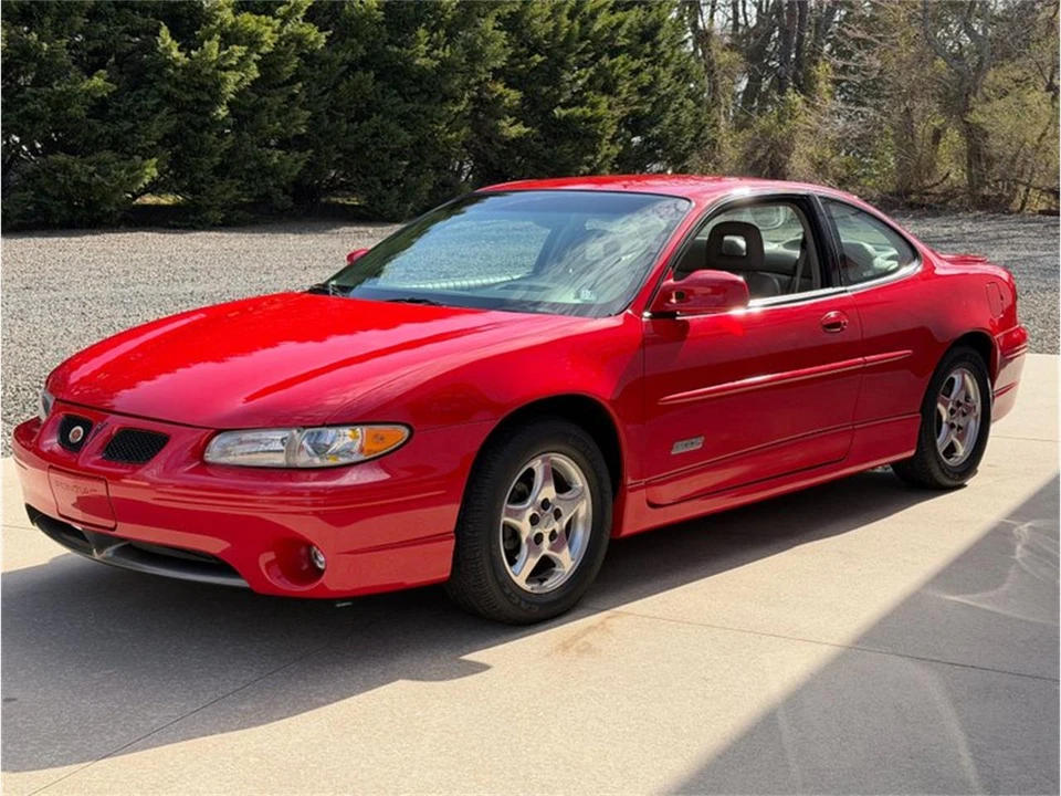 1998 Pontiac Grand Prix 3rd+ Gen - Image 3 of 31