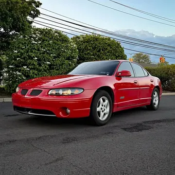 1998 Pontiac Grand Prix GTP Sedan 4D