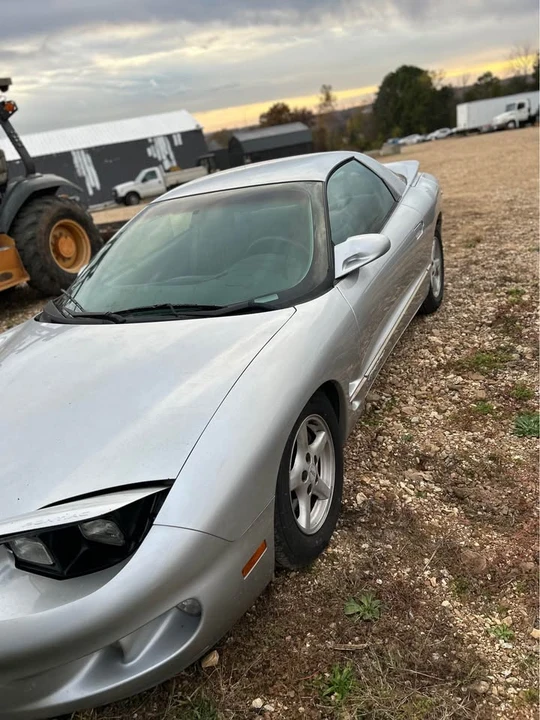 1998 Pontiac Firebird 4th Gen - Image 4 of 4