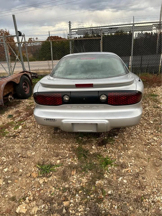 1998 Pontiac Firebird 4th Gen - Image 2 of 4