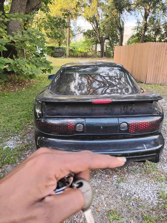 1998 Pontiac Firebird 4th Gen - Image 2 of 5