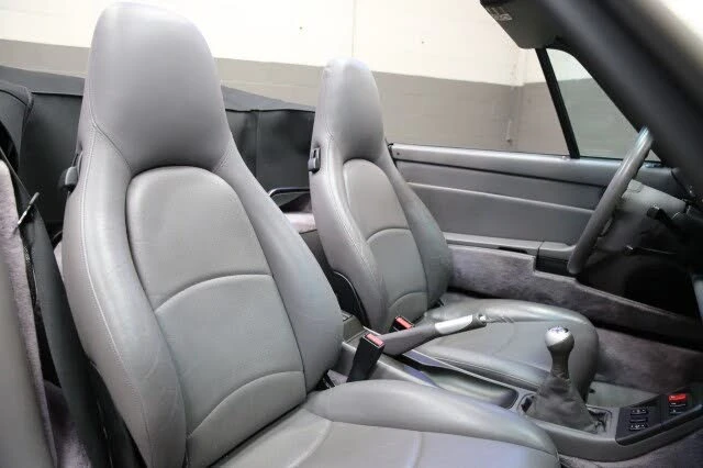 1998 Porsche 993 Carrera - Image 15 of 31