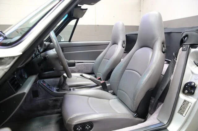 1998 Porsche 993 Carrera - Image 11 of 31