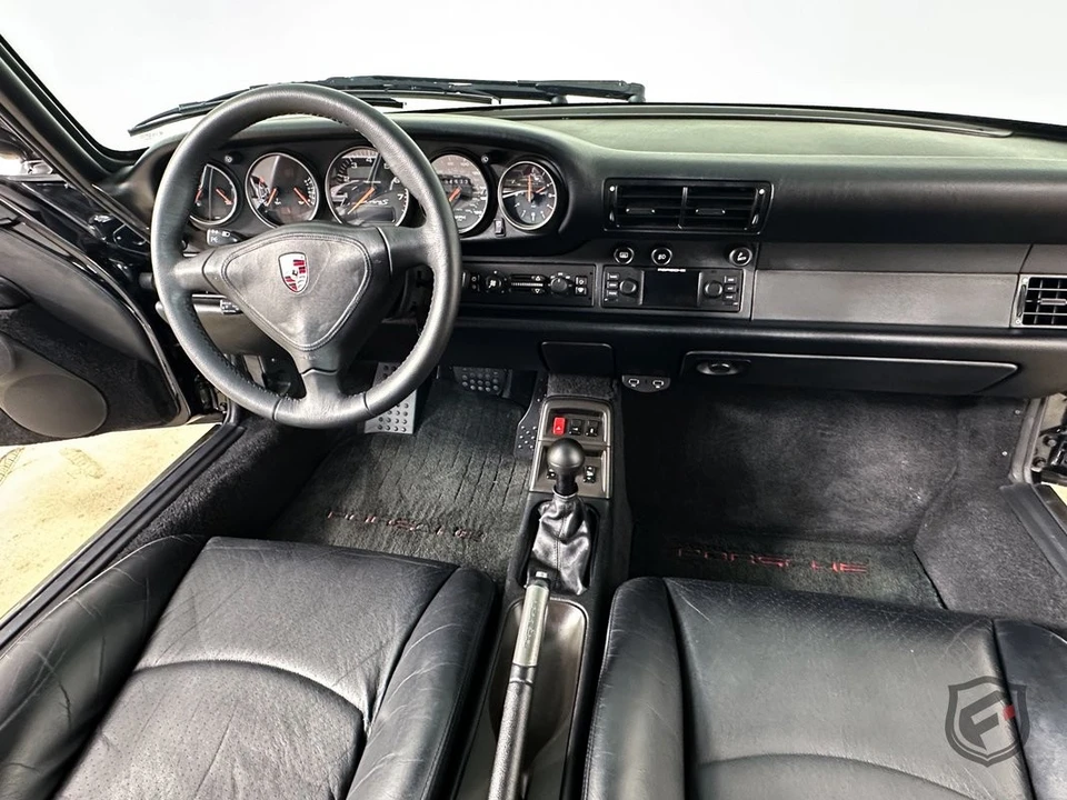 1998 Porsche 911 - Image 24 of 31