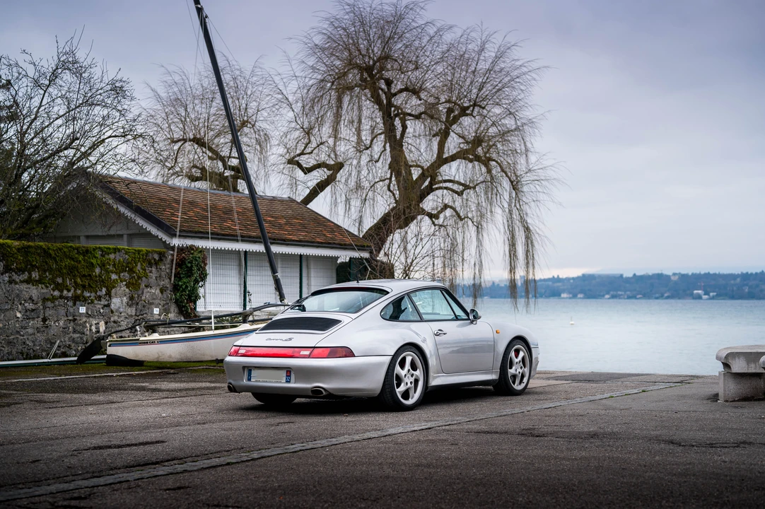 1998 Porsche 993 Carrera 4S - Image 13 of 31