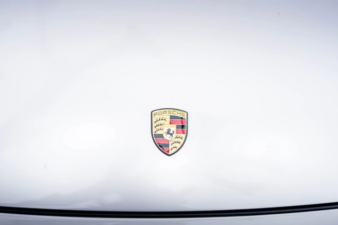 1998 Porsche 993 Carrera 4S - Image 23 of 31