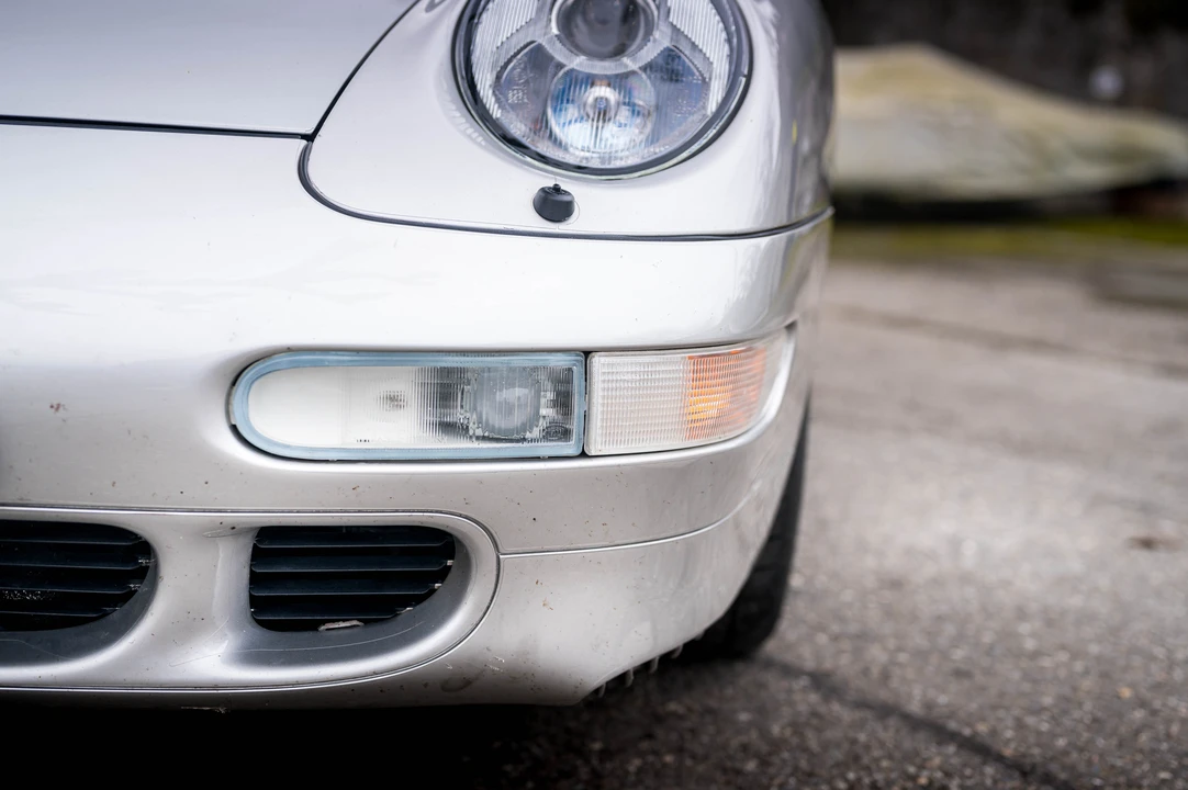 1998 Porsche 993 Carrera 4S - Image 28 of 31