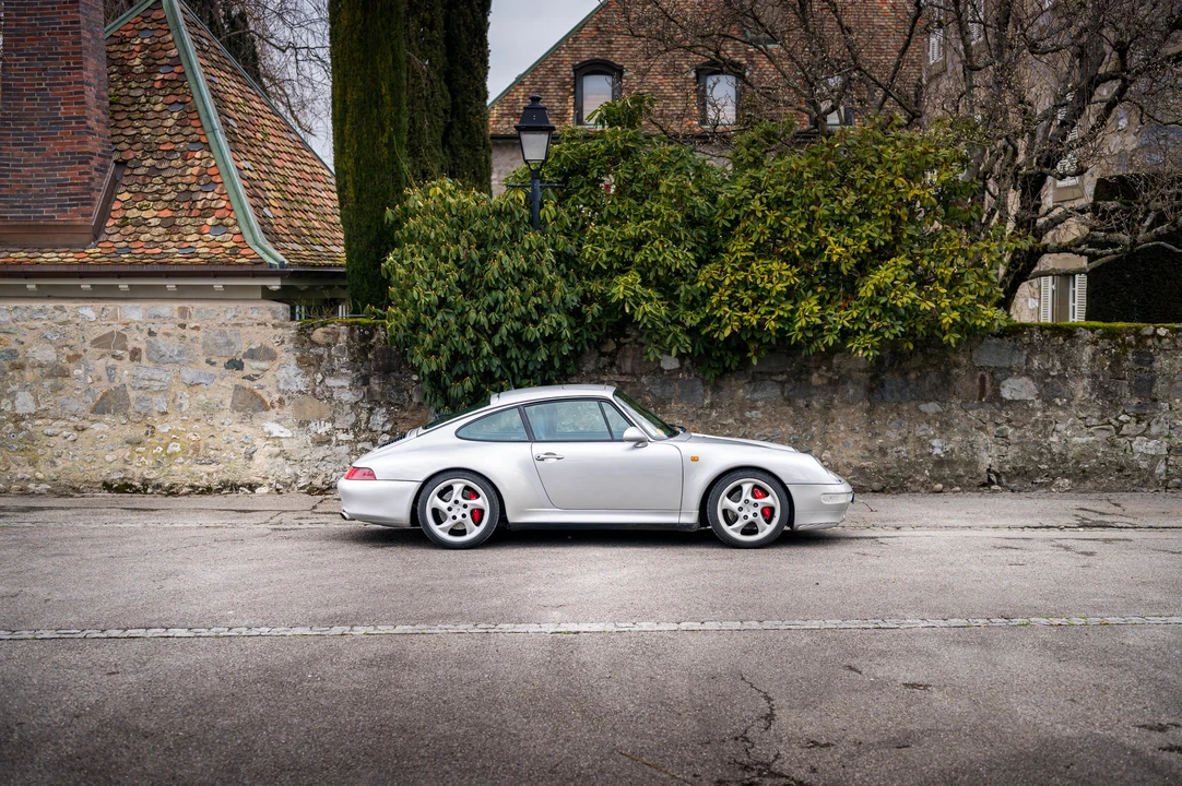 1998 Porsche 993 Carrera 4S - Image 12 of 31