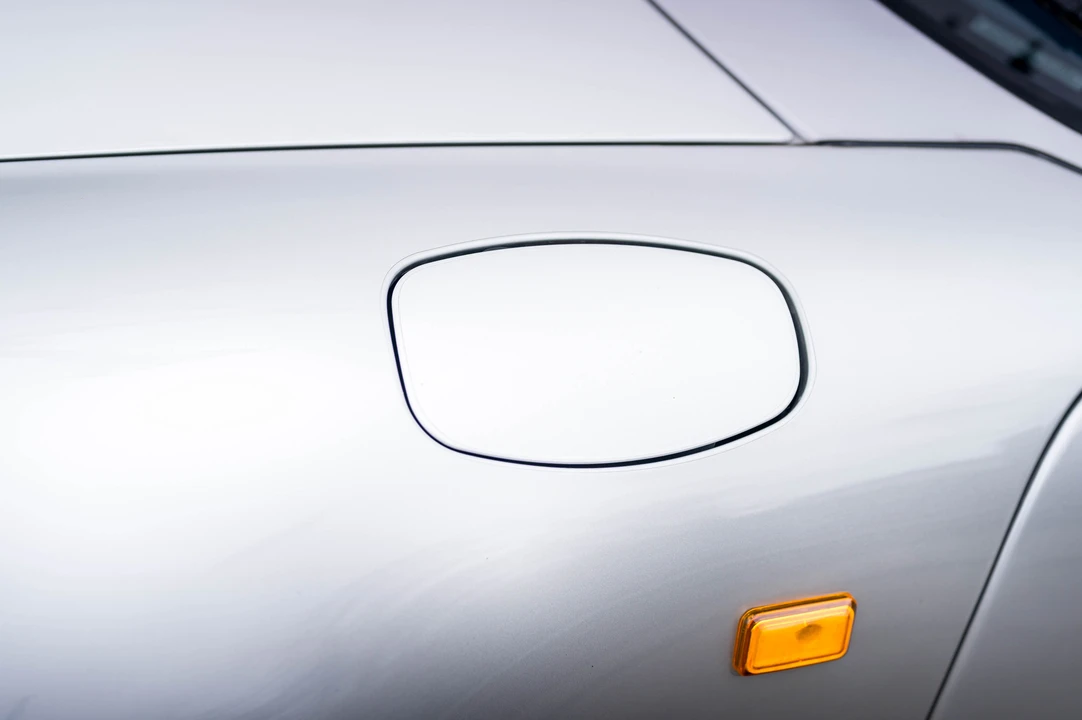 1998 Porsche 993 Carrera 4S - Image 21 of 31