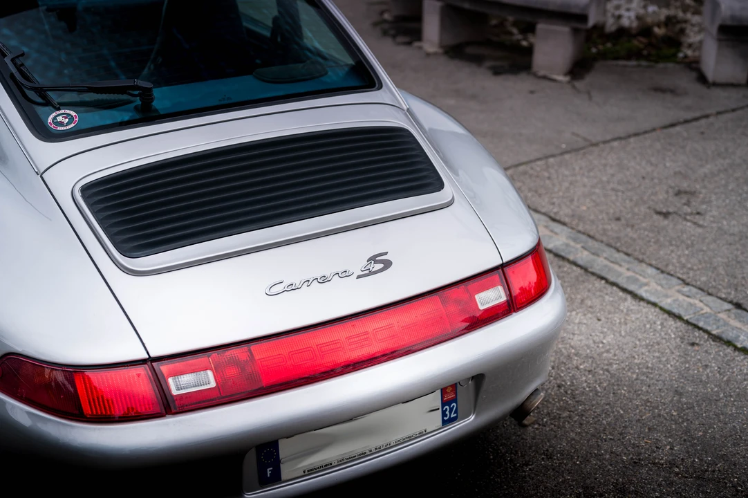 1998 Porsche 993 Carrera 4S - Image 24 of 31
