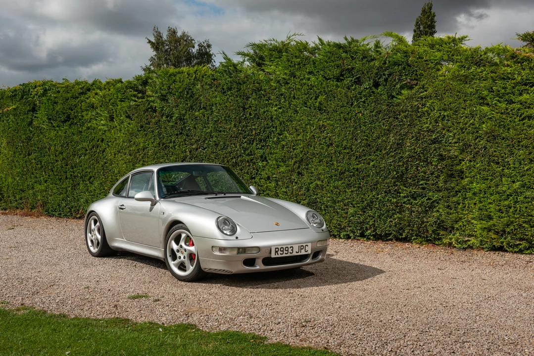 1998 Porsche 993 Carrera 4S - Image 12 of 31