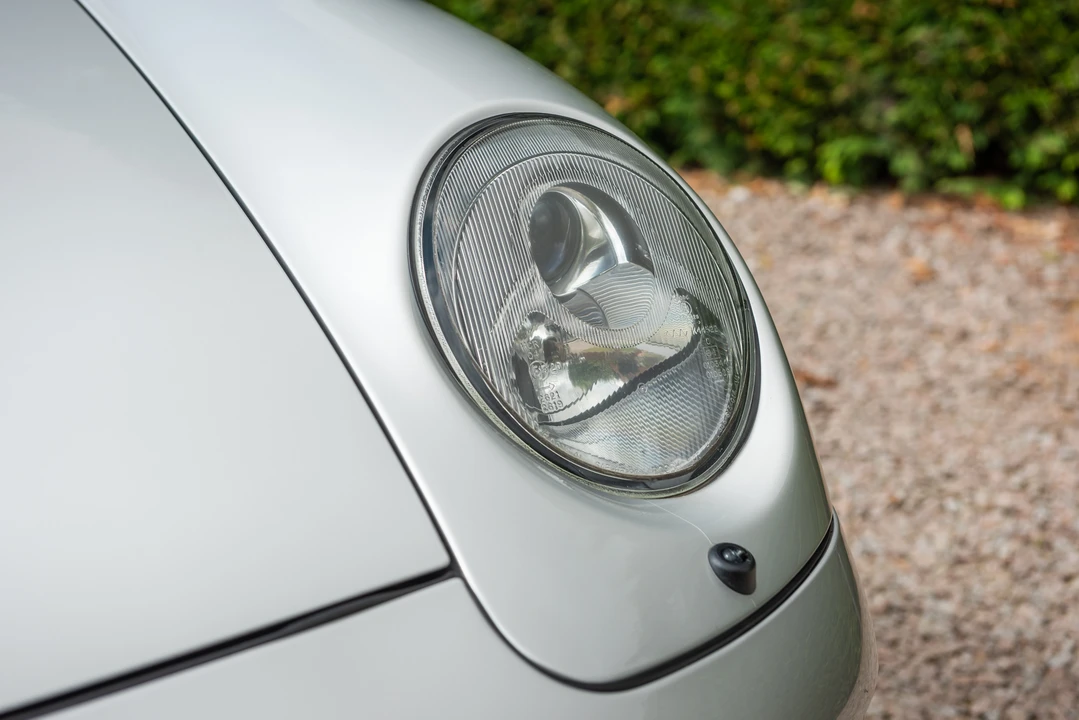 1998 Porsche 993 Carrera 4S - Image 30 of 31