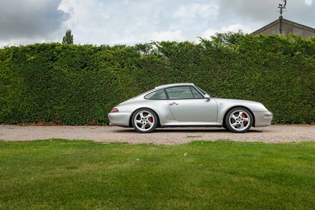 1998 Porsche 993 Carrera 4S - Image 10 of 31