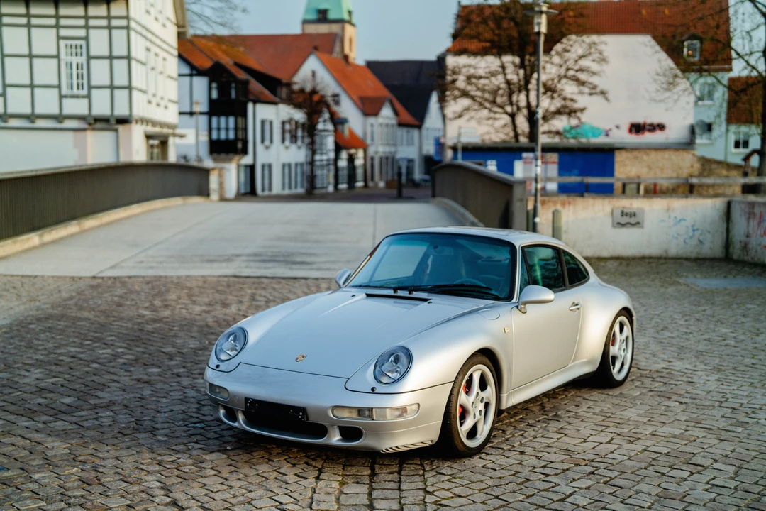 1998 Porsche 993 Carrera 4S - Image 3 of 21