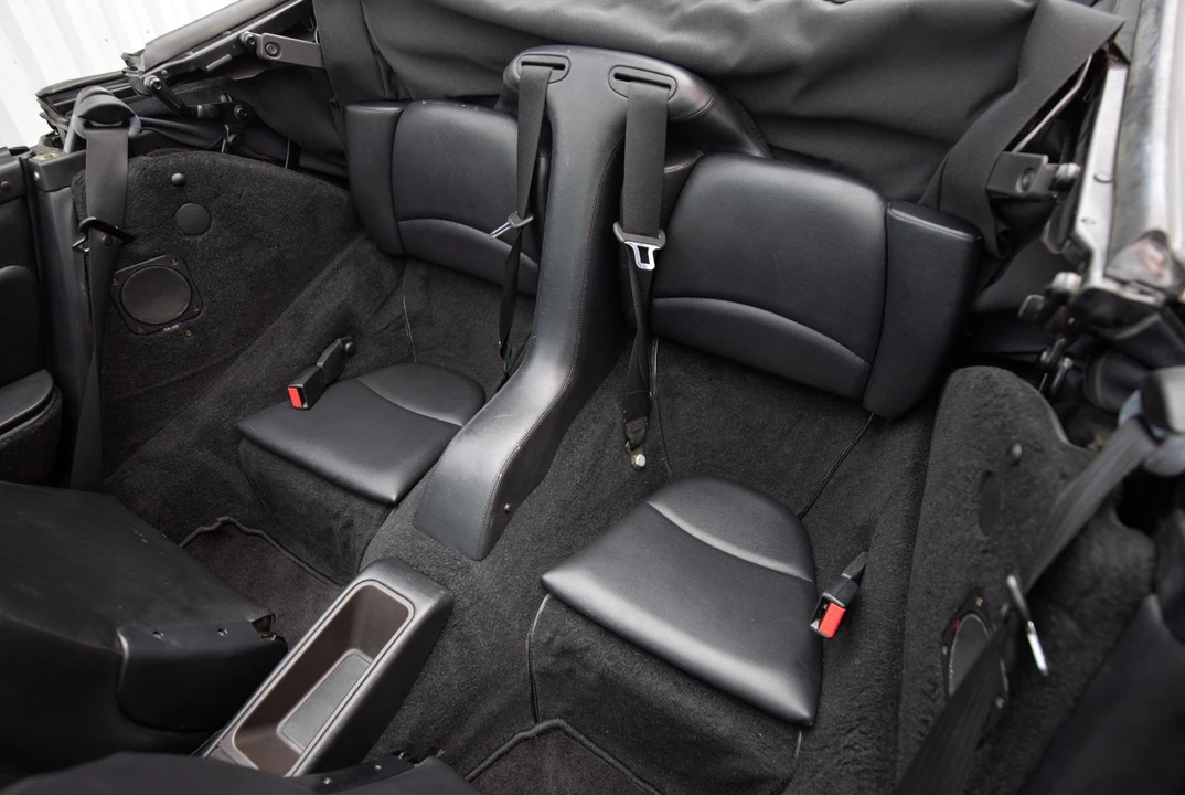 1998 Porsche 993 Carrera - Image 16 of 31