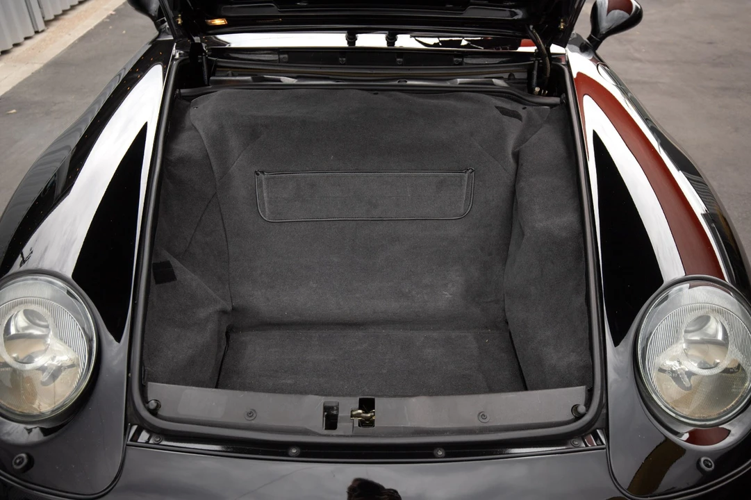 1998 Porsche 993 Carrera - Image 25 of 31