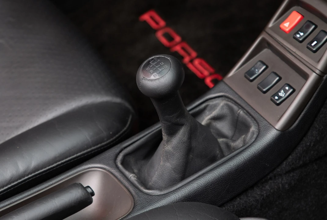 1998 Porsche 993 Carrera - Image 23 of 31