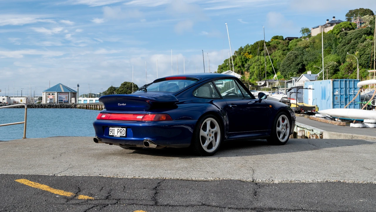 1998 Porsche 993 Turbo - Image 8 of 31