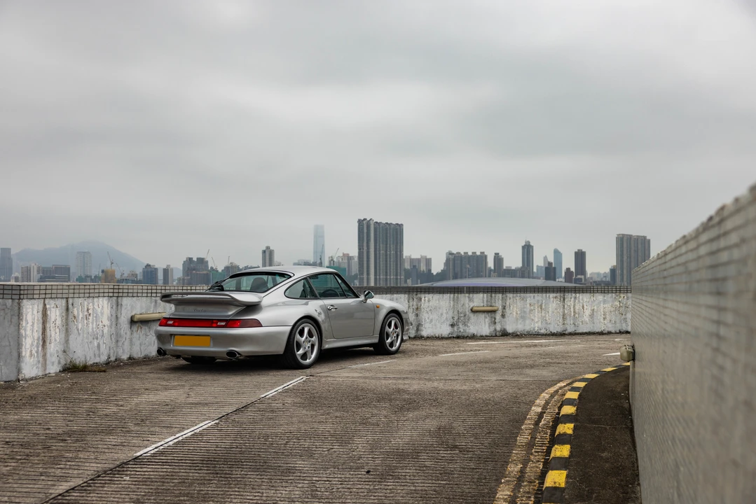 1998 Porsche 993 Turbo - Image 26 of 31