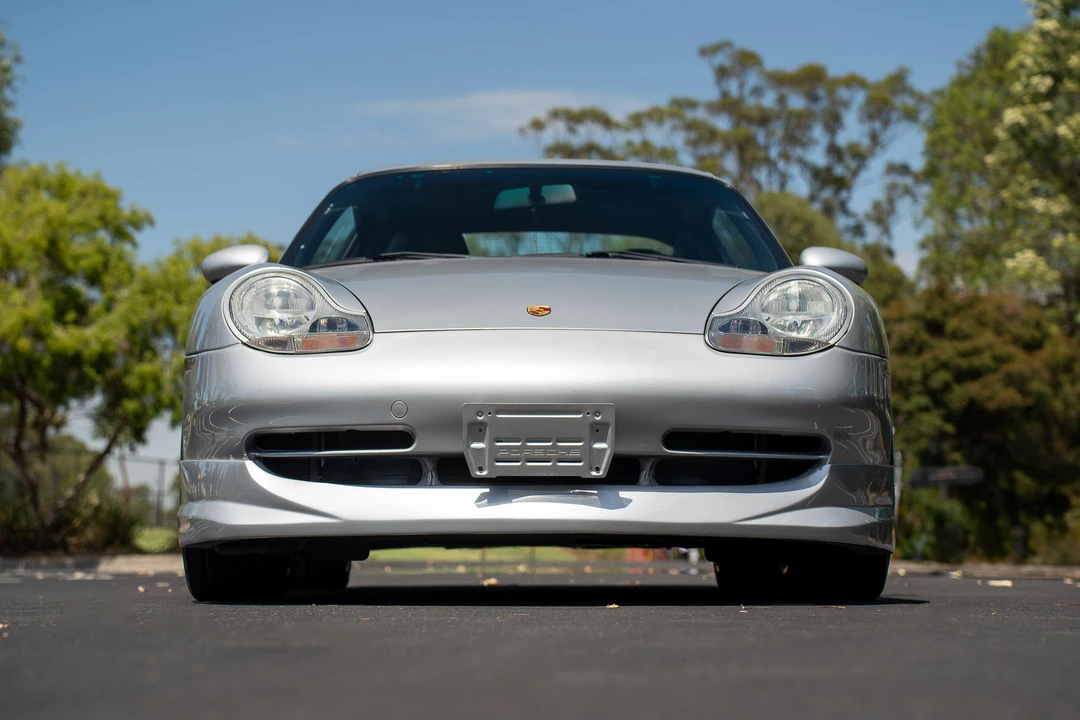 1998 Porsche 996 Carrera 4 - Image 10 of 31